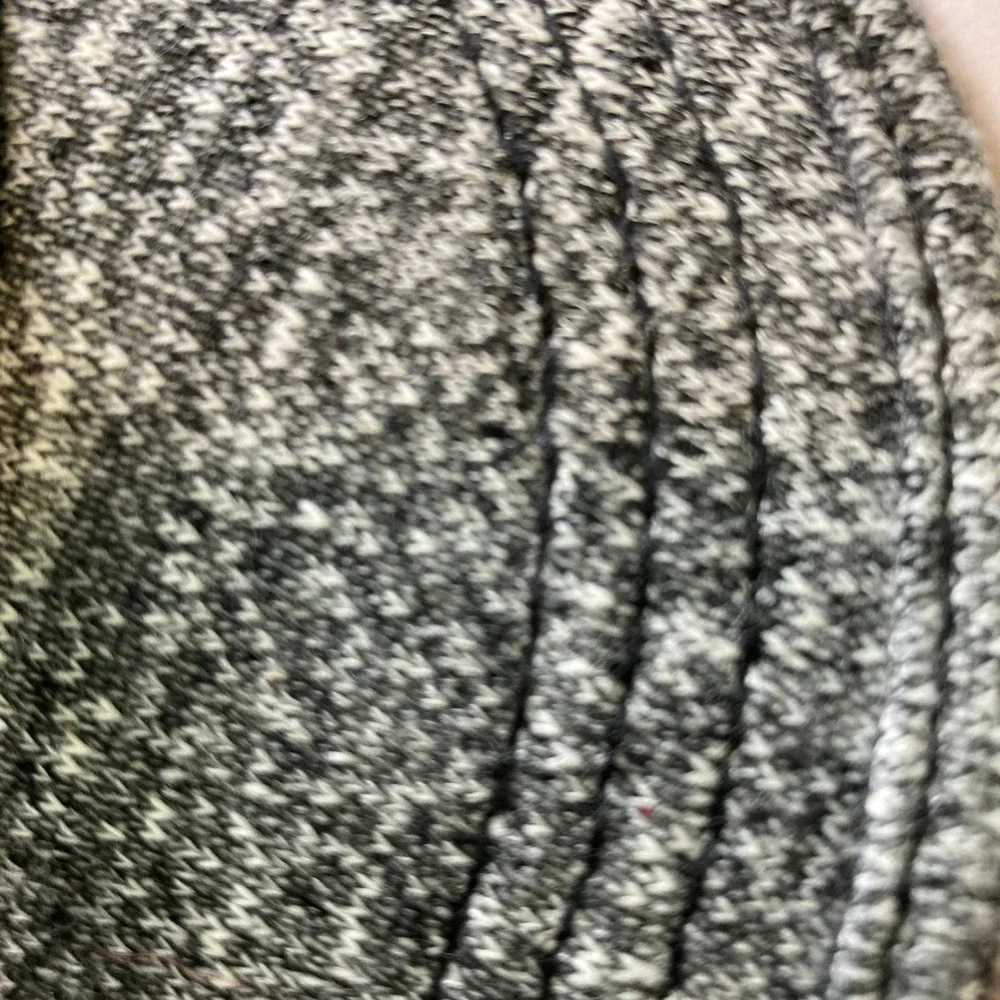 Duluth Trading Company Heathered Gray Military Cap Wicking Pocket (Size S/M)